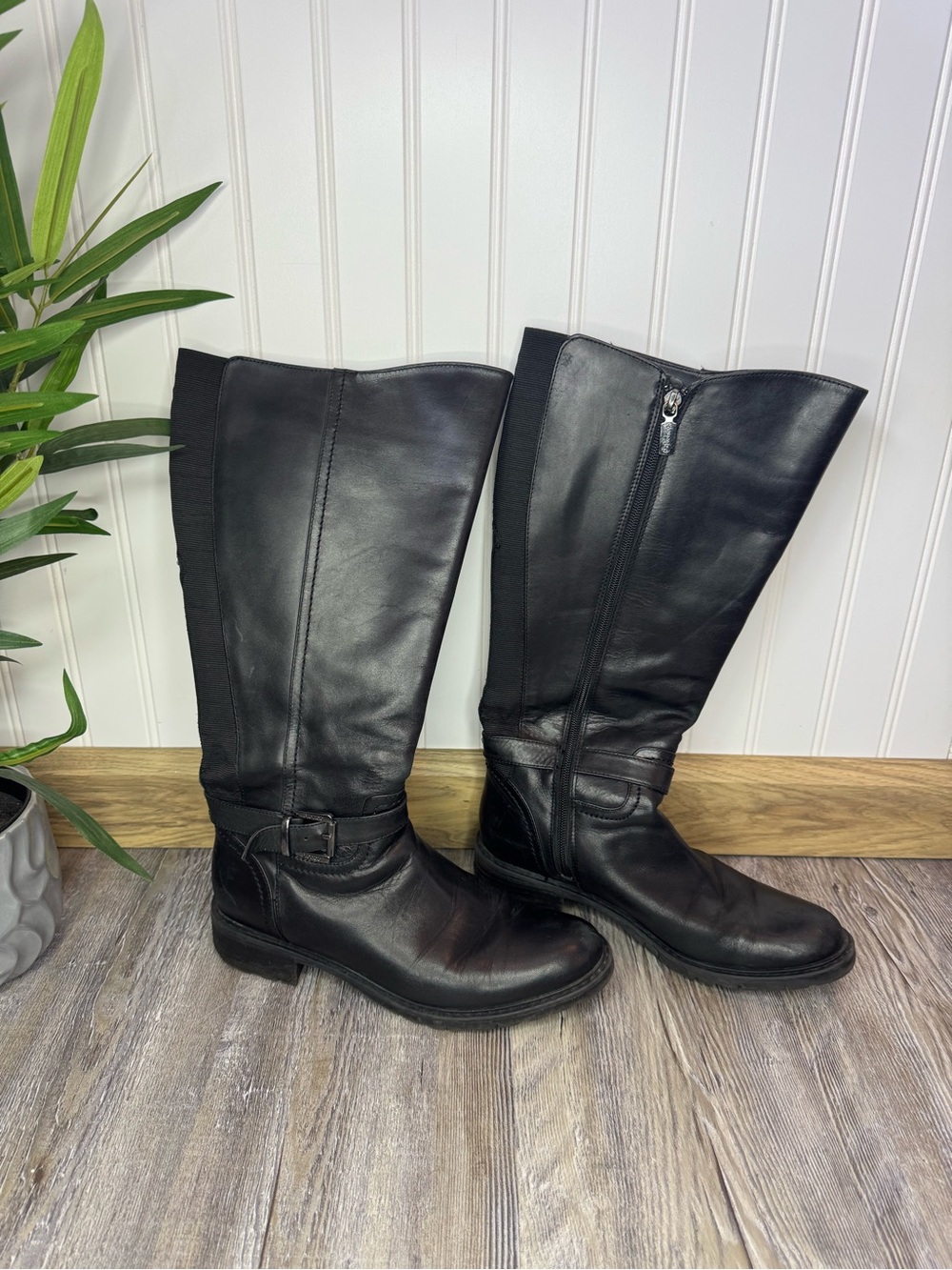 Blondo Womens Viviane Black Leather Waterproof Knee High Full Side Zipper Boot 7